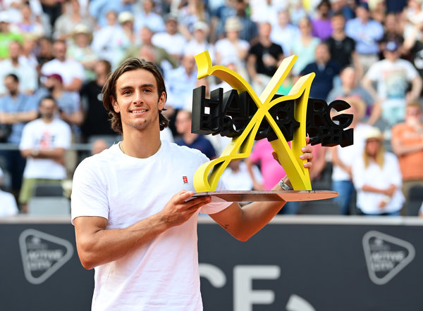 符合自己要 符合自己要